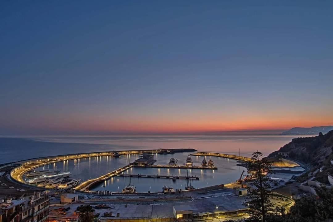 Apartamento Tuffonelblu Ventimiglia Exterior foto
