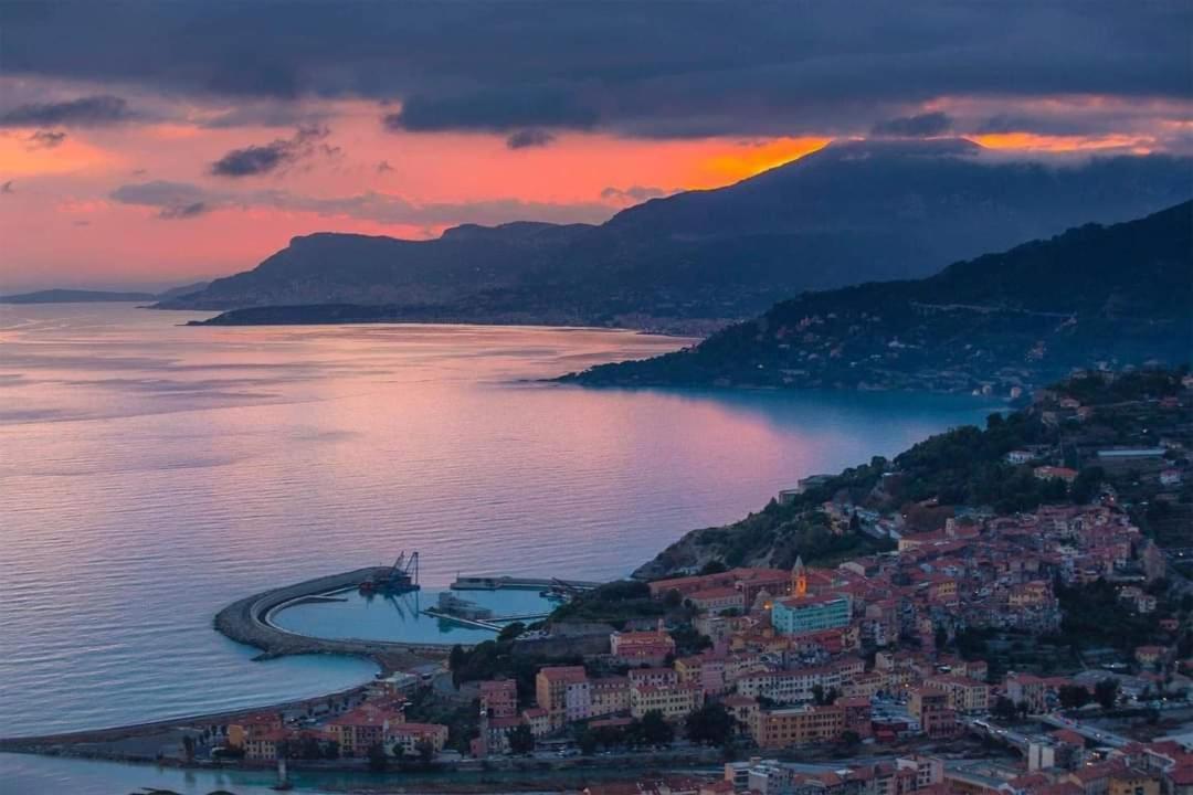 Apartamento Tuffonelblu Ventimiglia Exterior foto