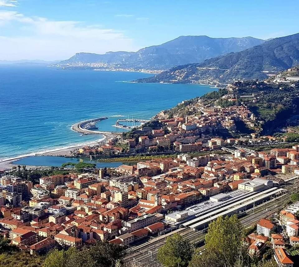Apartamento Tuffonelblu Ventimiglia Exterior foto